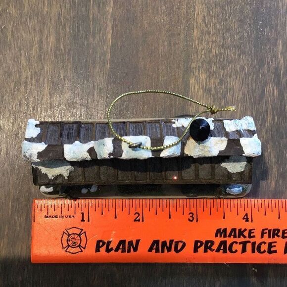 Cracker barrel old Christmas store ornament - Picture 2 of 3